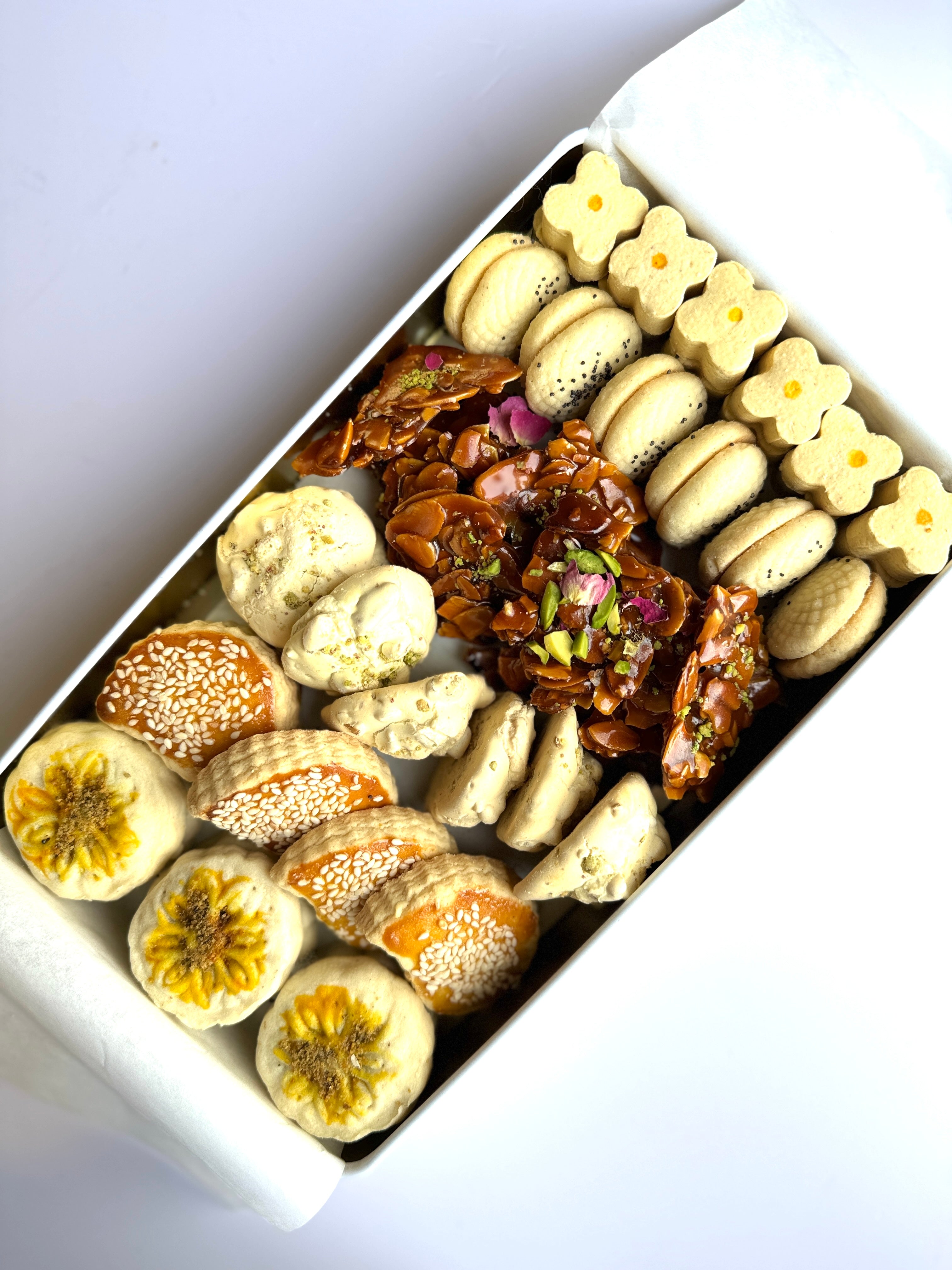 Nowruz Gift box Fresh cookies Haftseen Haftsin
