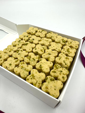 Persian Chickpeas Cookies/Nokhodchi with pistachios