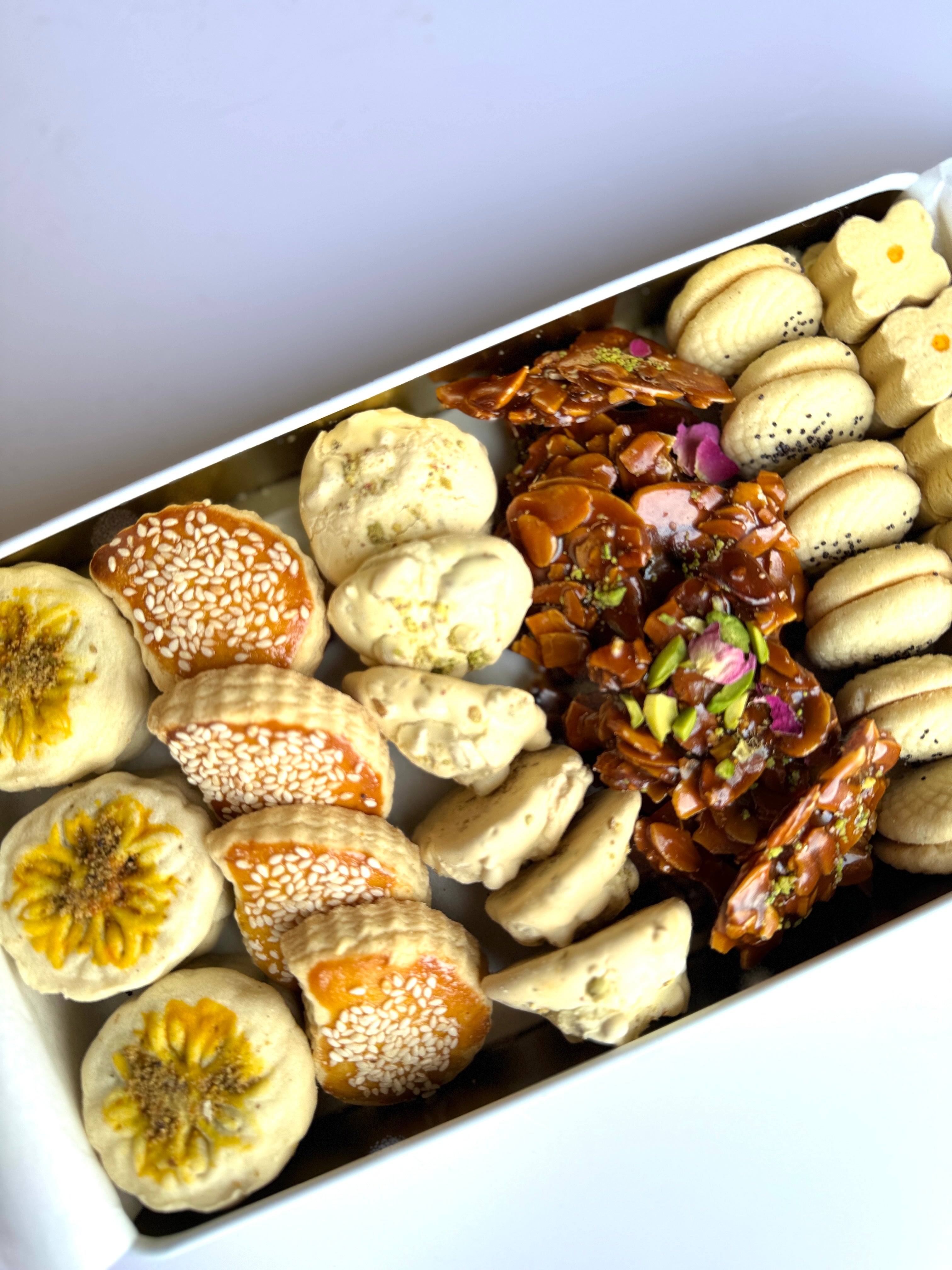 Nowruz Gift box Fresh cookies Haftseen Haftsin